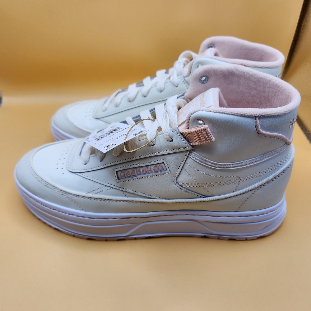 Reebok Club C‎ Geo Mid Shoes Womens Size 10 Chalk Pink Tennis Platform Classic
